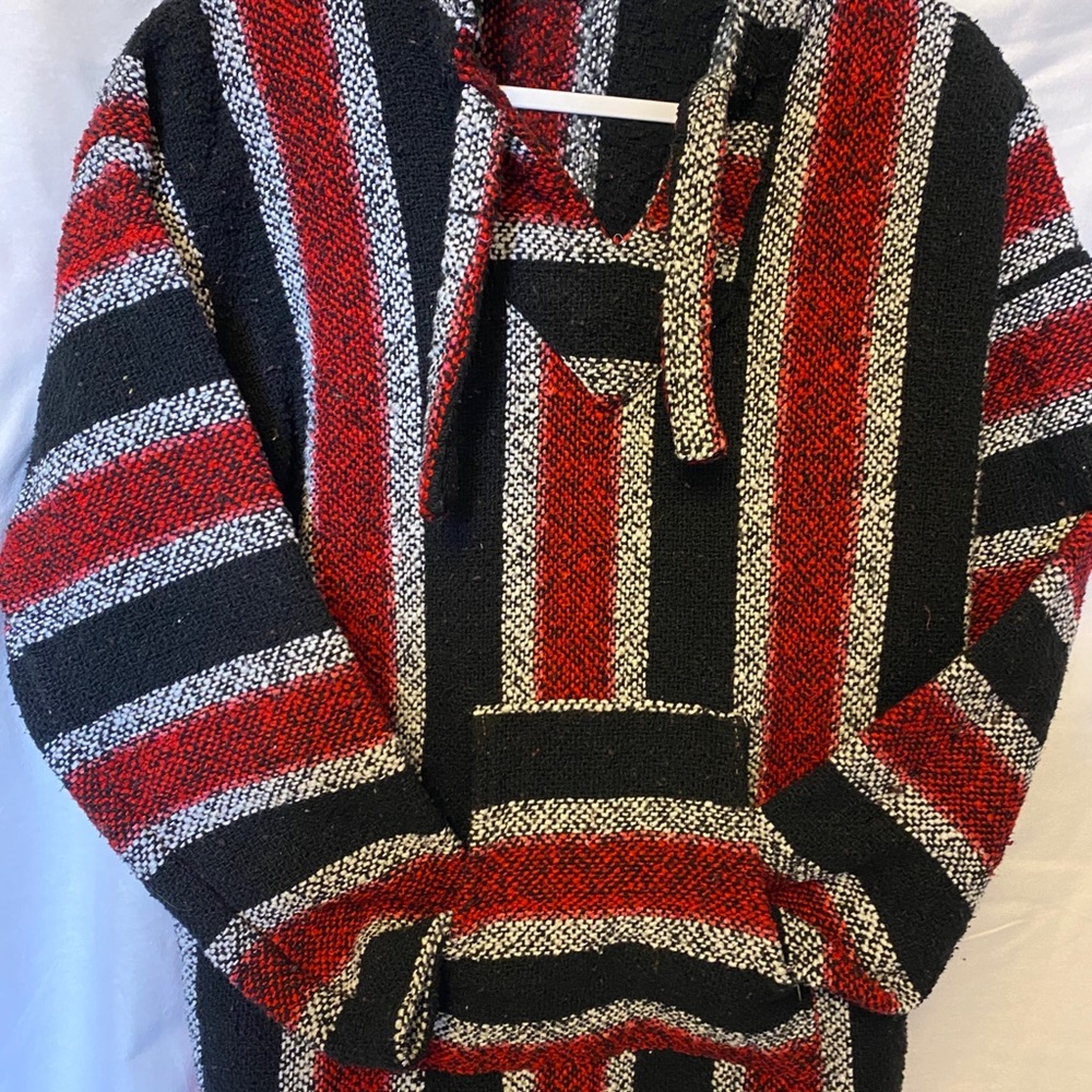 UNISEX Baha hoodie sweater/sweatshirt-NWOT